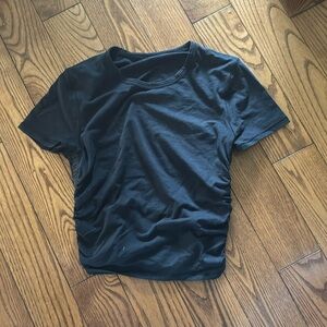 Lululemon crop short sleeve top